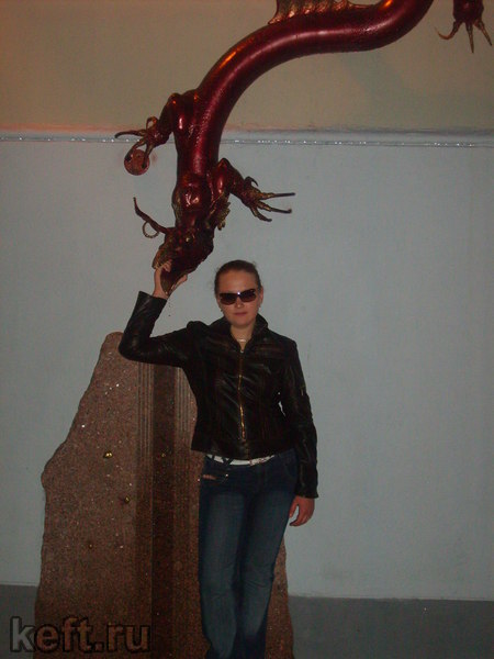   (upriamaja) 